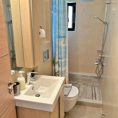 Villa Danae - Seaside With Pool & Hot Tub