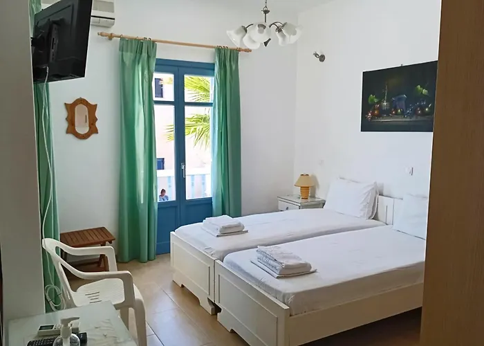 Villa Danae - Seaside With Pool & Hot Tub *