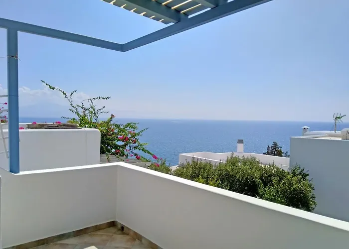 Villa Danae - Seaside With Pool & Hot Tub