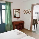 Villa Danae - Seaside With Pool & Hot Tub