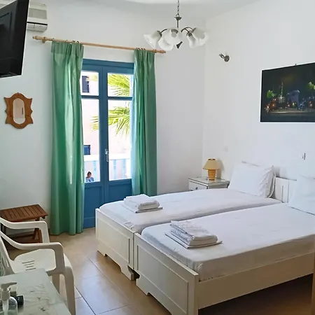 Villa Danae - Seaside With Pool & Hot Tub *